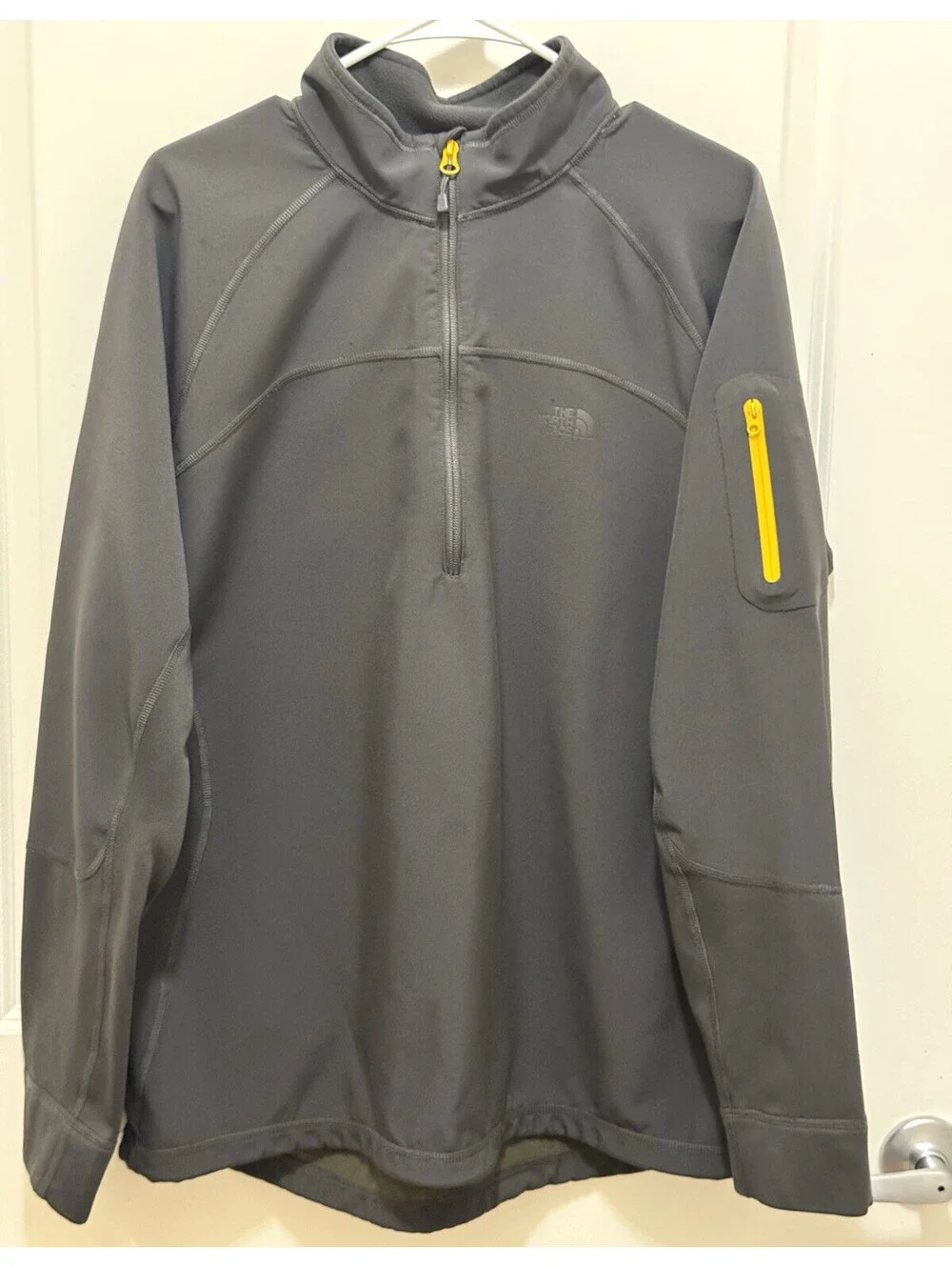 The North Face Men’s XL 1/2 Zip Technical Pullover Gray Yellow Sleeve Pocket